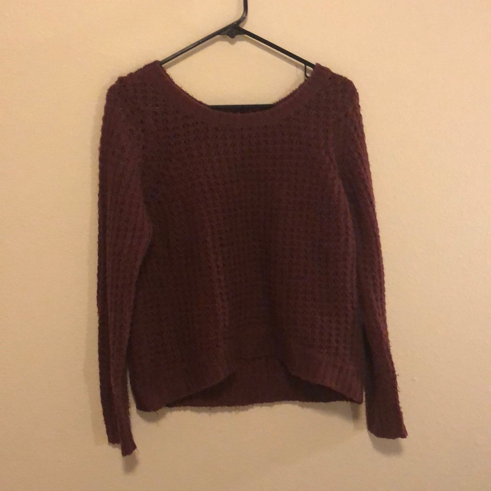 Maroon knit sweater